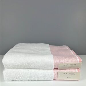 Laura Ashley Margot Bath Towels Pink White 2pc 100% Cotton Textured 30 x 54 NEW